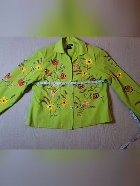 ♡Bala Bala green silk floral embroidered button-up blazer Size M A-26